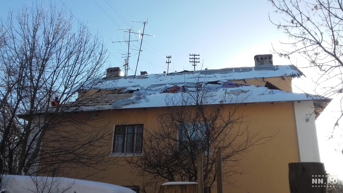 Капремонтпо-нижегородски: замена крыши на Янки Купалы затягивается из-за непогоды
